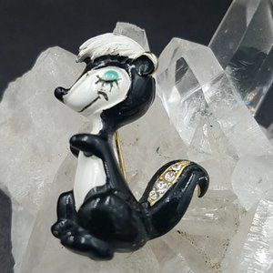 Rare Vintage HAR Enamel Lady Skunk Brooch